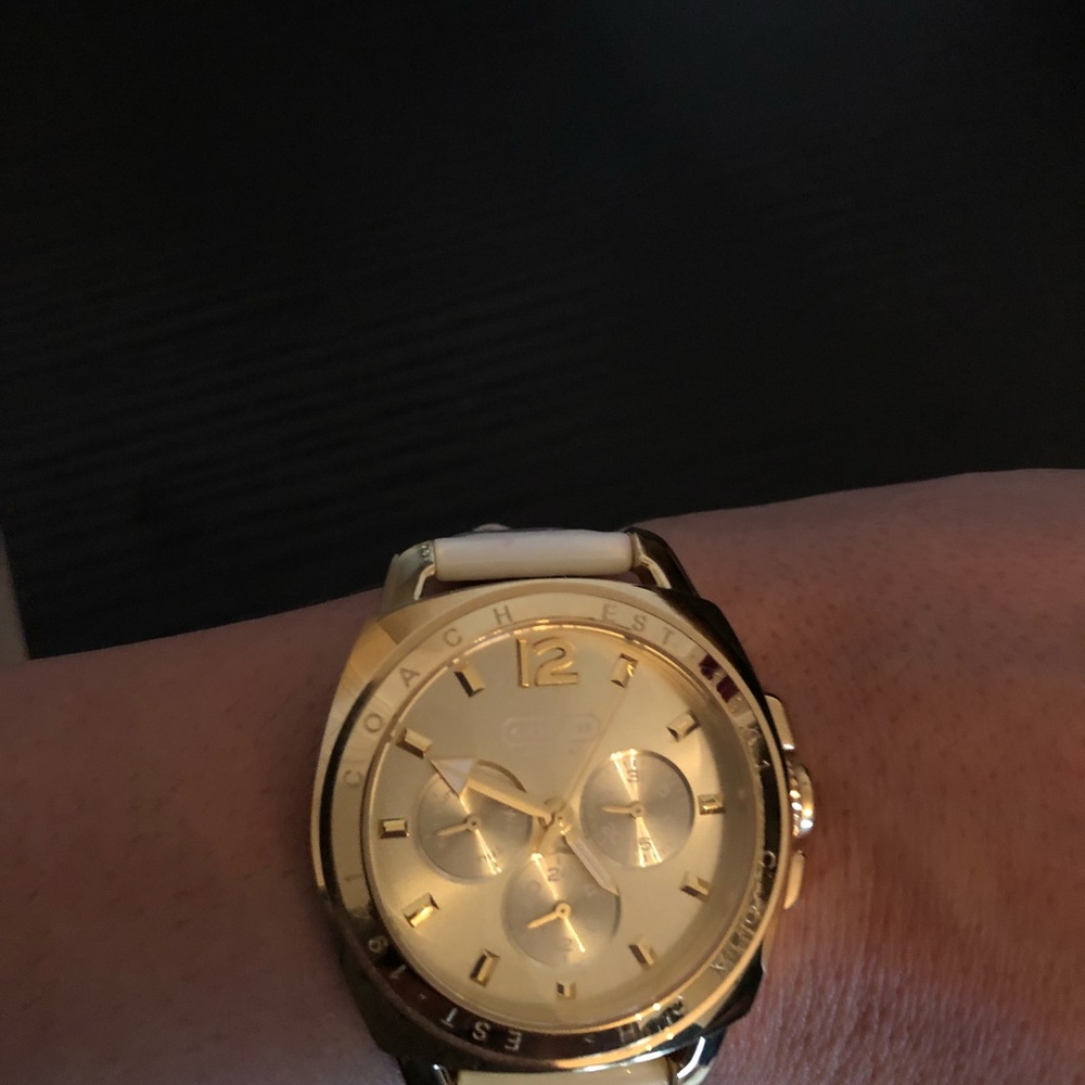 Coach Leather Watch - Picture 7 of 8